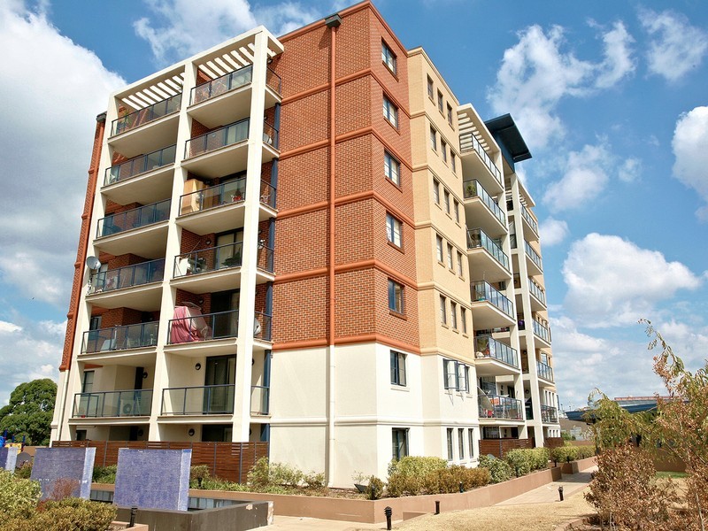 343/360 THE HORSLEY DRIVE, Fairfield NSW 2165