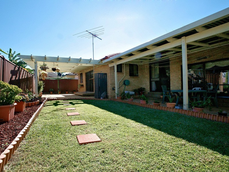 3 MARBLE CLOSE, Bossley Park NSW 2176