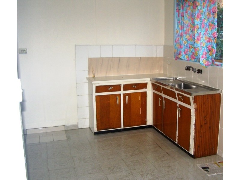 11 Evans St, Fairfield Heights NSW 2165