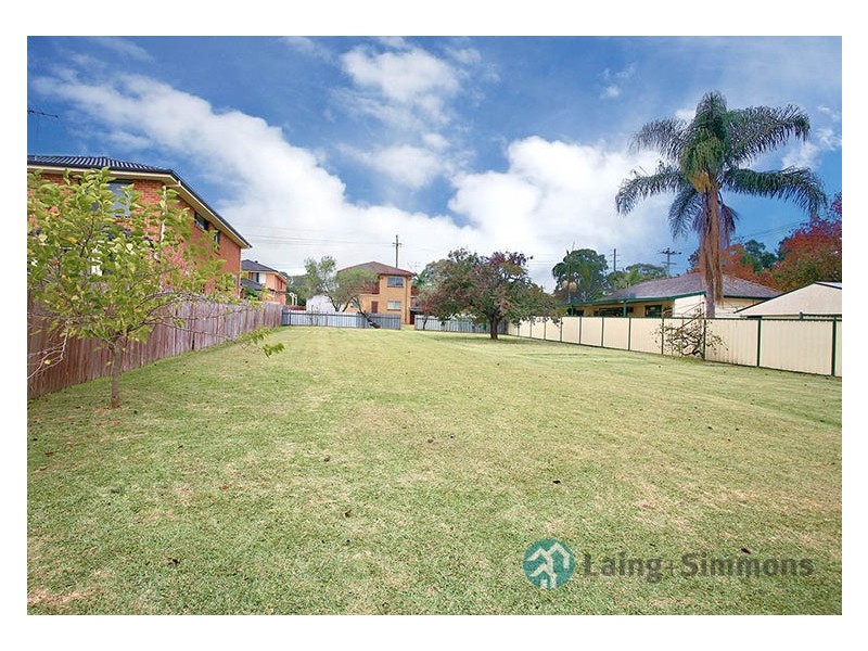 41 LANDON ST, Fairfield East NSW 2165