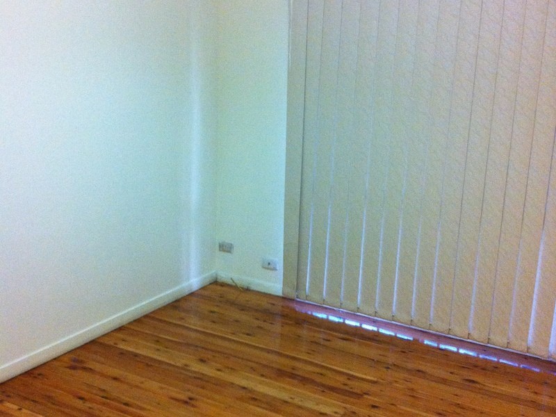 Fairfield West NSW 2165