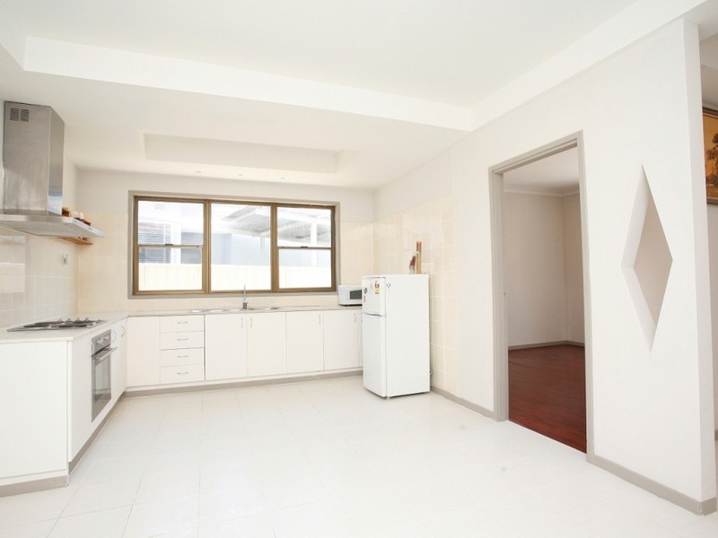 Fairfield NSW 2165