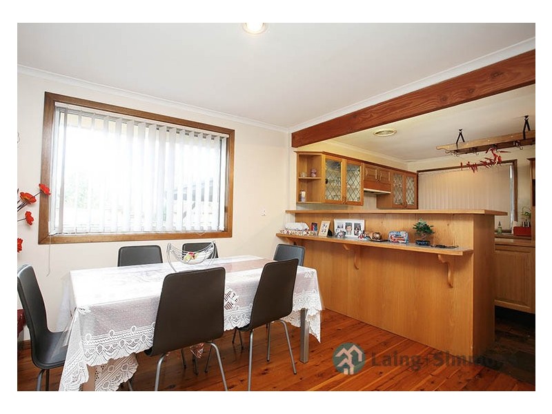 1 Myora, Green Valley NSW 2168