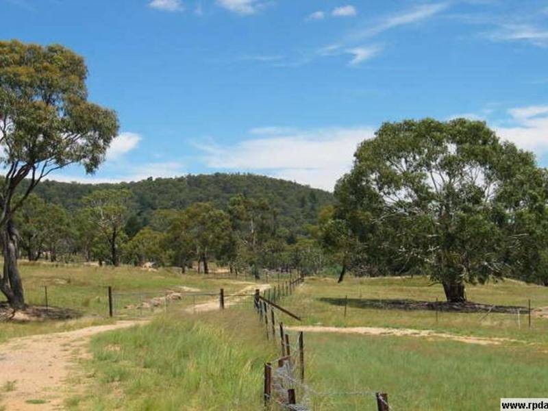 139B GEMALONG CLOSE, Marrangaroo NSW 2790