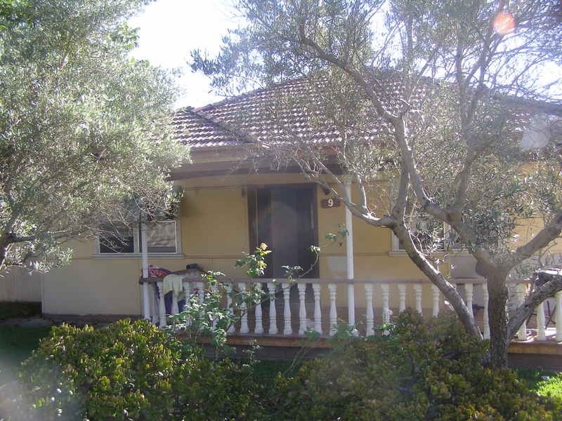 Fairfield East NSW 2165