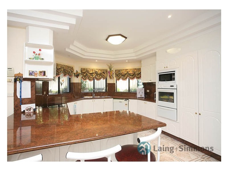 6 Rhys Place, Edensor Park NSW 2176