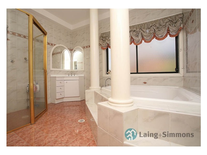 6 Rhys Place, Edensor Park NSW 2176