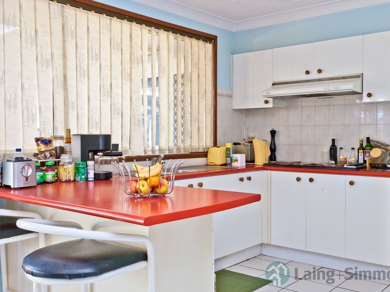 22 Hyacinth Avenue, Macquarie Fields NSW 2564