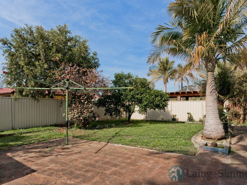 22 Hyacinth Avenue, Macquarie Fields NSW 2564