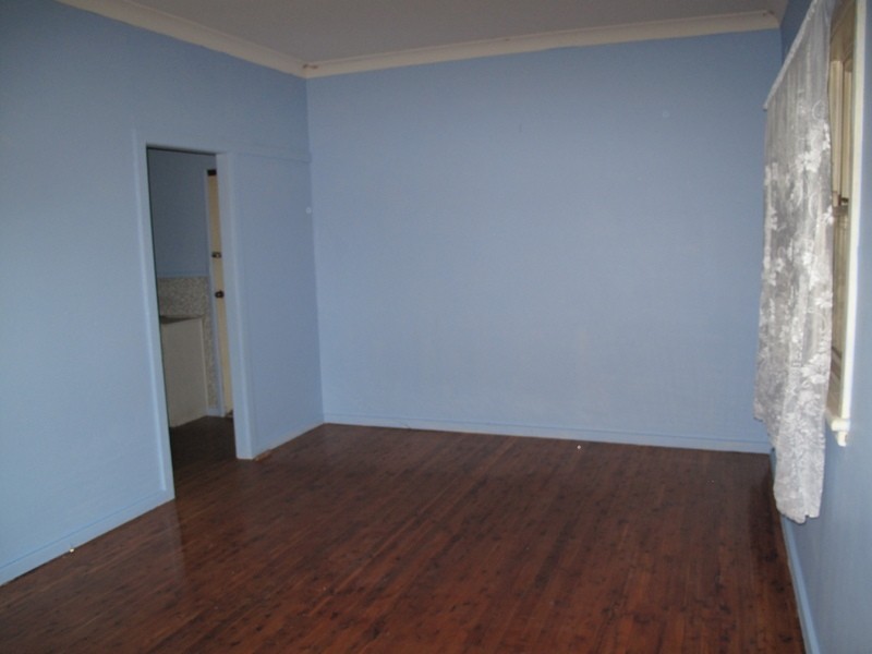 Fairfield West NSW 2165