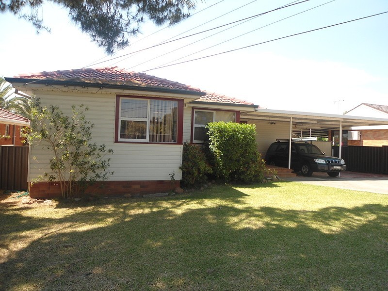 Fairfield West NSW 2165