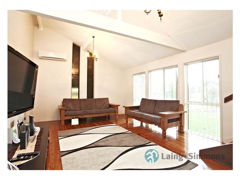 9  Underwood Road, Prairiewood NSW 2176