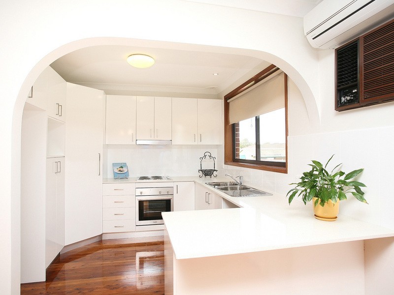 16 Hornet St, Greenfield Park NSW 2176