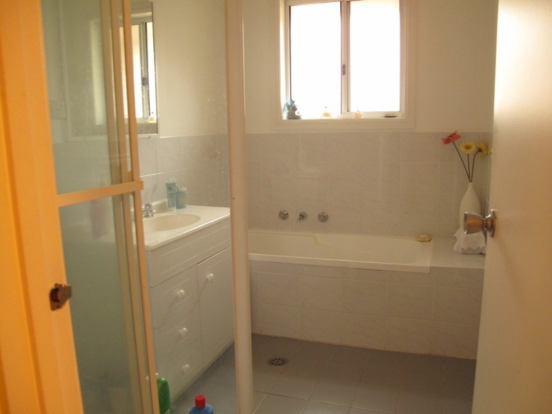 Greenfield Park NSW 2176