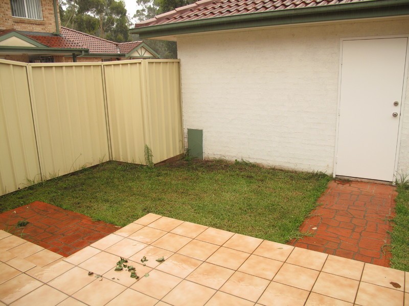 Greenfield Park NSW 2176