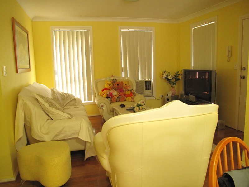 Greenfield Park NSW 2176