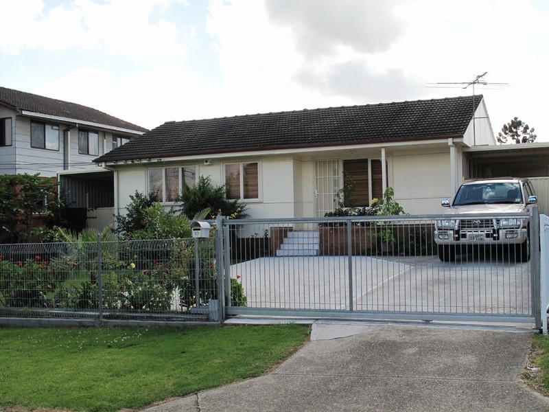 Canley Heights NSW 2166