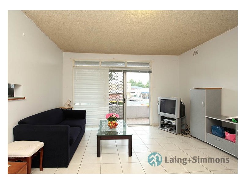 1/49 Hamilton Road, Fairfield NSW 2165