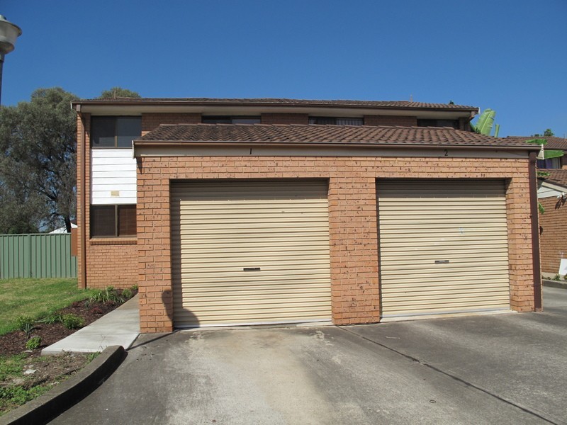 1/1 MANNING ST, Warwick Farm NSW 2170