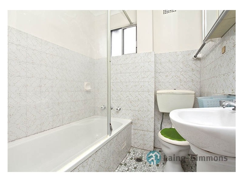 1/7 Hanson St, Fairfield East NSW 2165