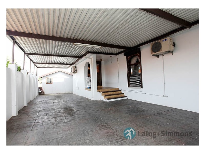 Bossley Park NSW 2176