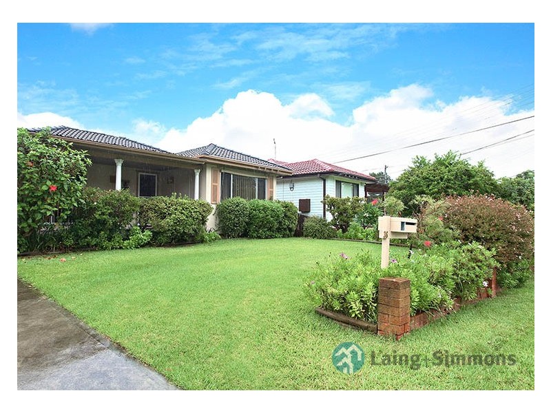 36 Kambala Crescent, Fairfield West NSW 2165