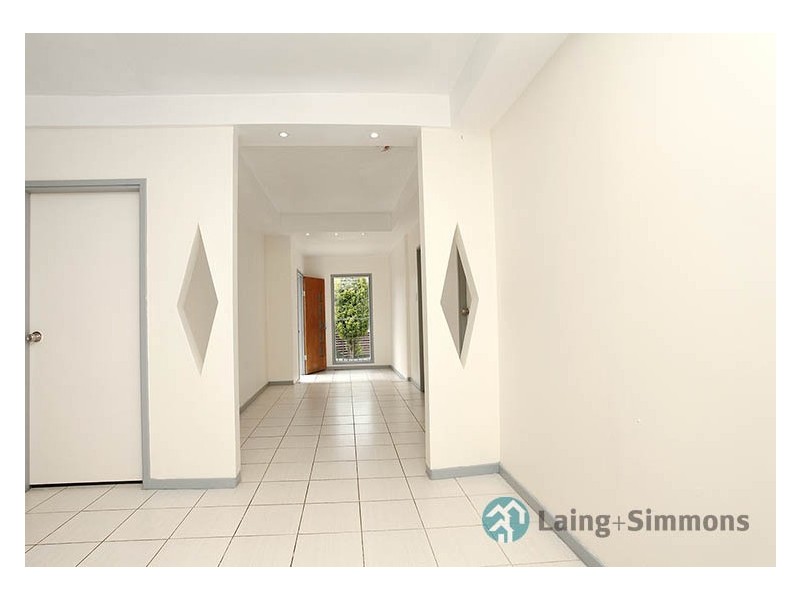 1 Brenan St, Fairfield NSW 2165