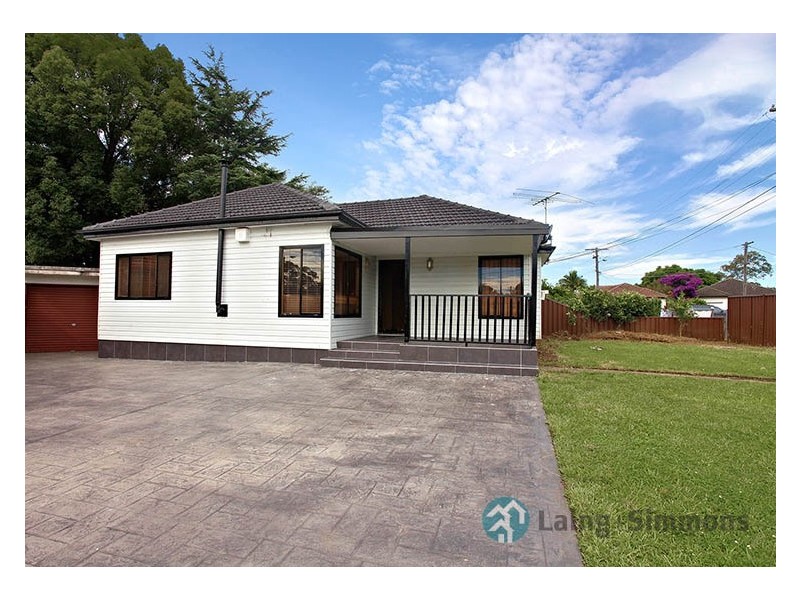 2 Dunrossill Ave, Fairfield East NSW 2165