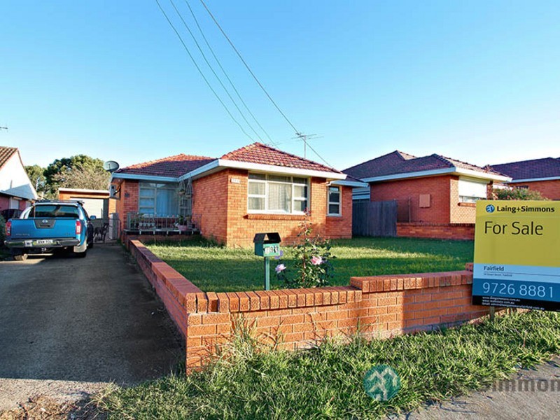 Fairfield West NSW 2165