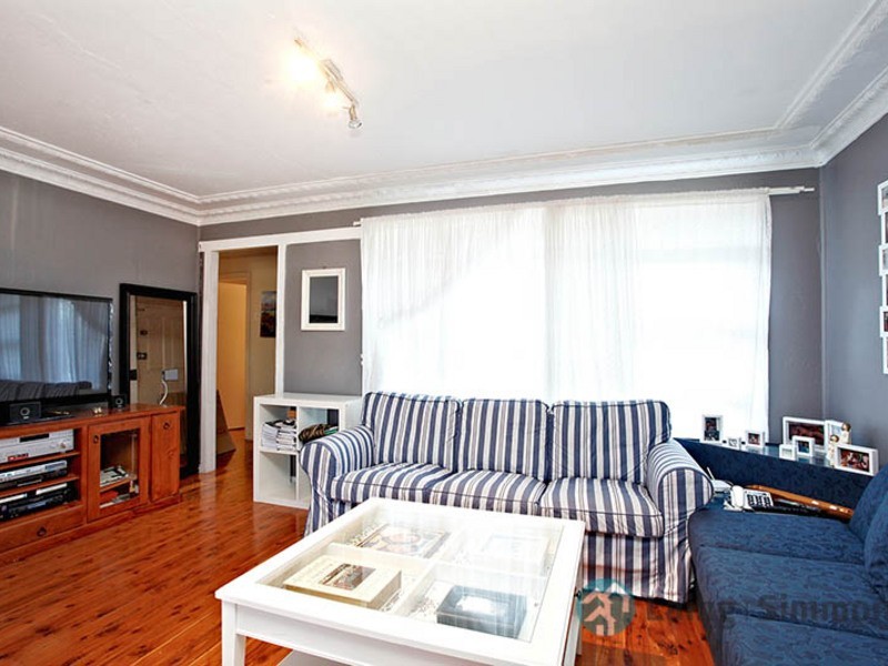 Fairfield West NSW 2165