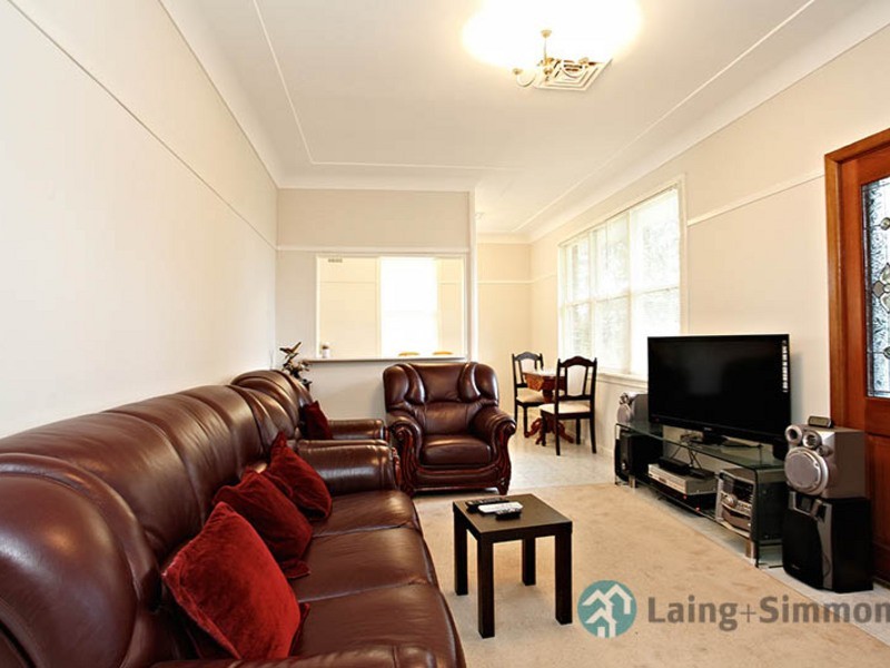 82 Oliphant St, Mount Pritchard NSW 2170