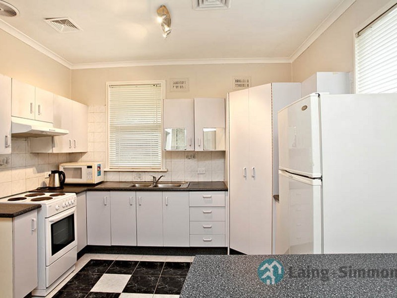 82 Oliphant St, Mount Pritchard NSW 2170