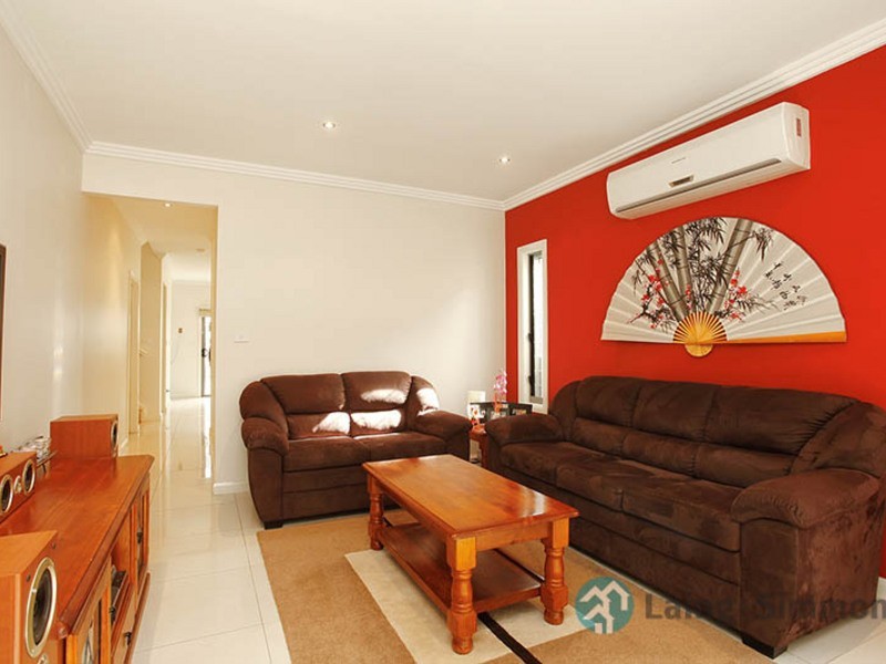 2D Lackey Street, Fairfield NSW 2165