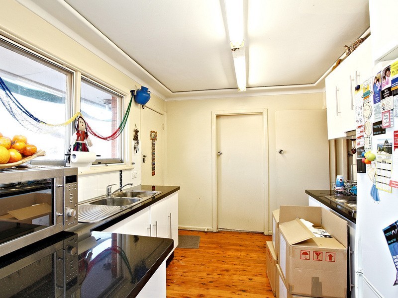 Fairfield West NSW 2165