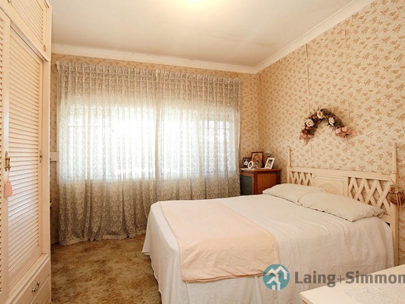 79 Earl Street, Canley Heights NSW 2166