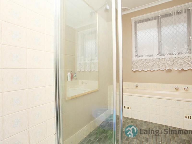 Bossley Park NSW 2176