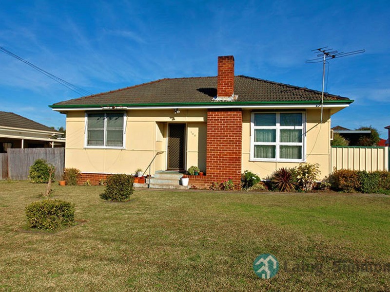 108 Kiora St, Canley Heights NSW 2166