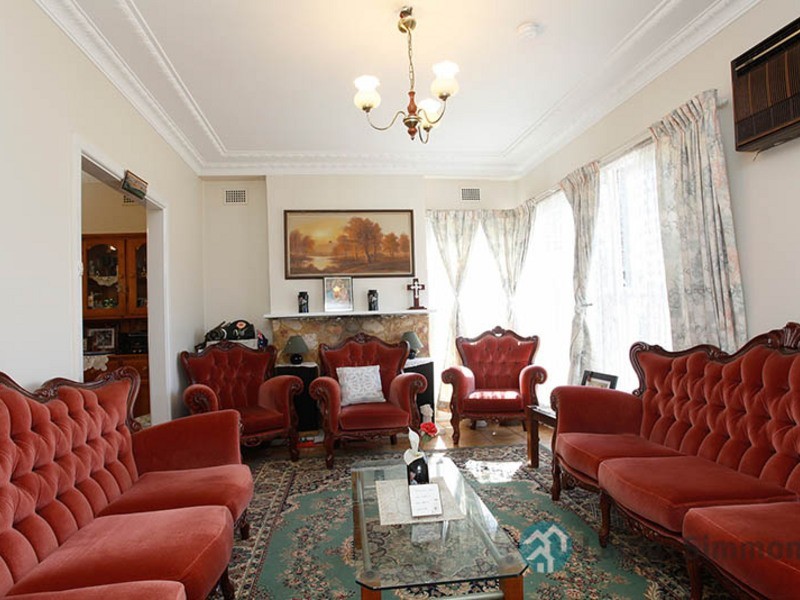 49 Fairview Rd, Canley Vale NSW 2166