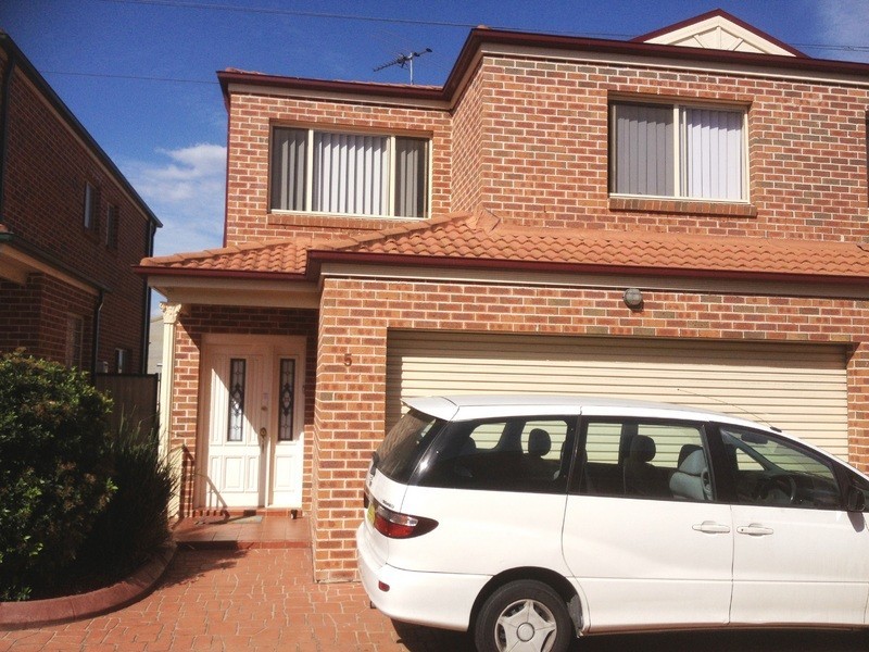 Hinchinbrook NSW 2168