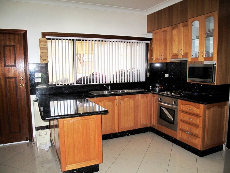 28A Duke St, Canley Heights NSW 2166
