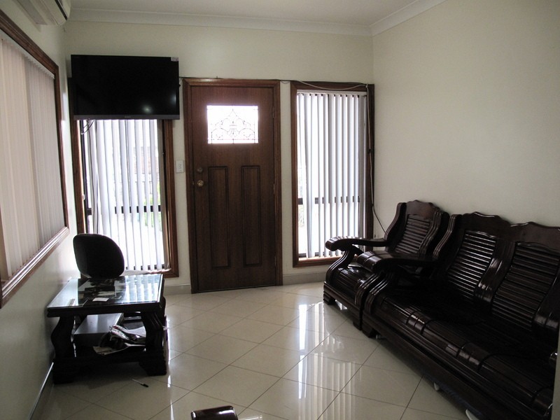 28A Duke St, Canley Heights NSW 2166