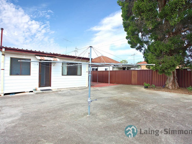 Canley Heights NSW 2166