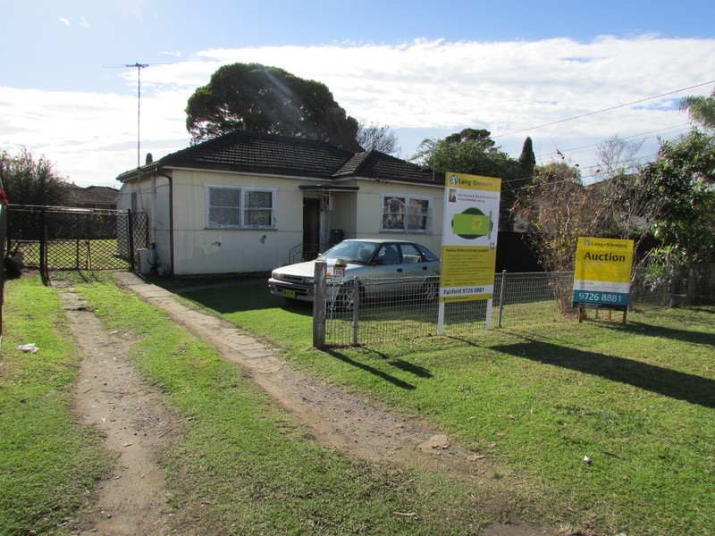 18 Cathcart St, Fairfield NSW 2165