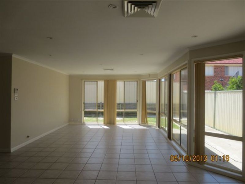 West Hoxton NSW 2171