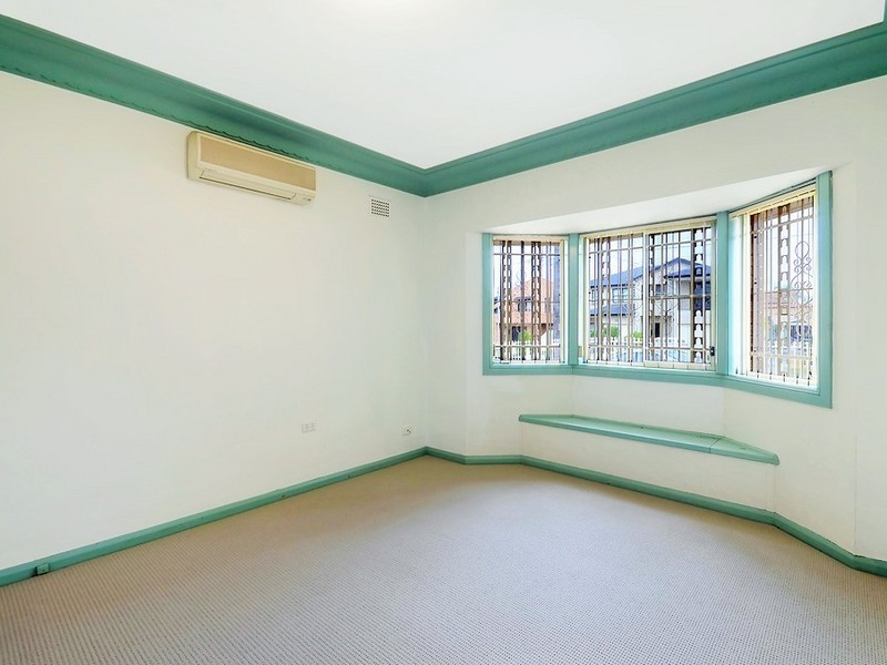 6 Linda Street, Fairfield Heights NSW 2165