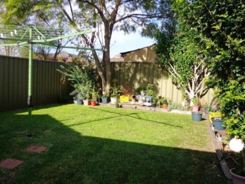 87A Throsby, Fairfield Heights NSW 2165