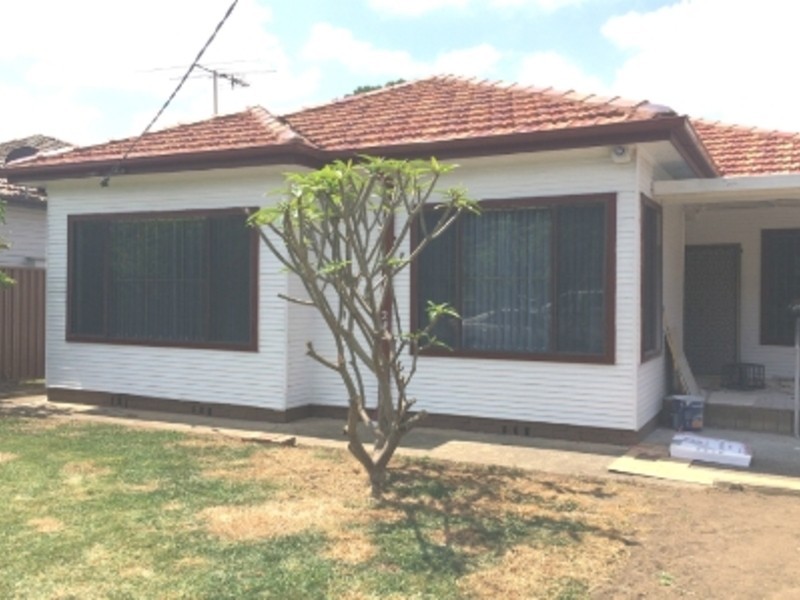 240 Fairfield Street, Fairfield NSW 2165