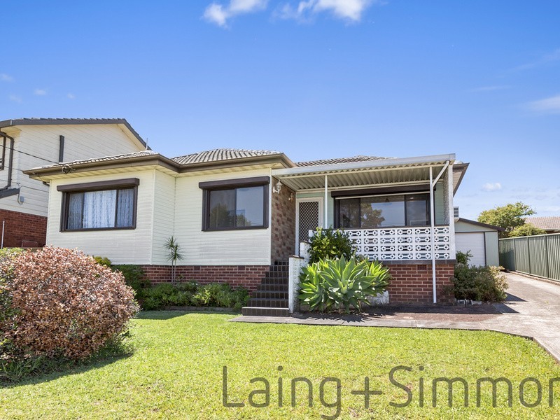 22 Warrumbungle Street, Fairfield West NSW 2165