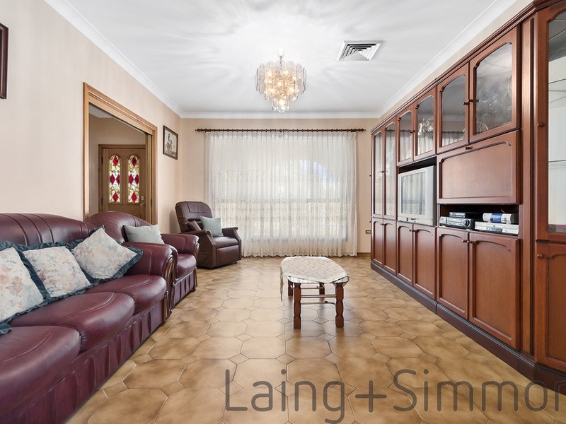 8 Dalziel Street, Fairfield West NSW 2165