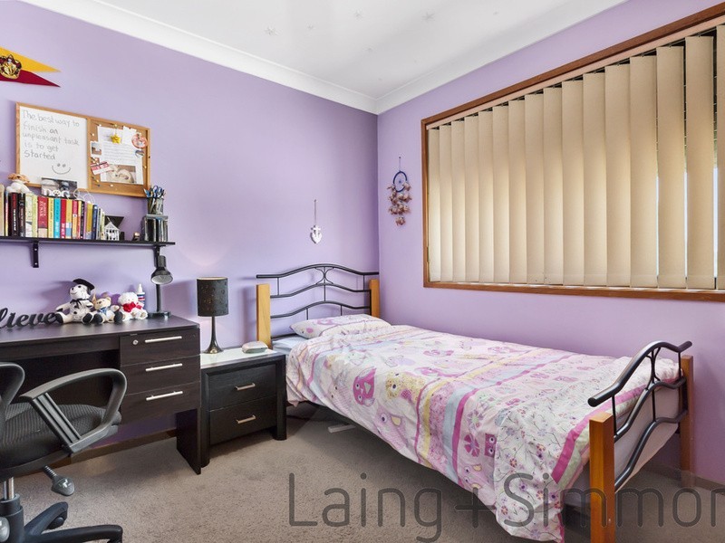 32 Glen Davis Avenue, Bossley Park NSW 2176